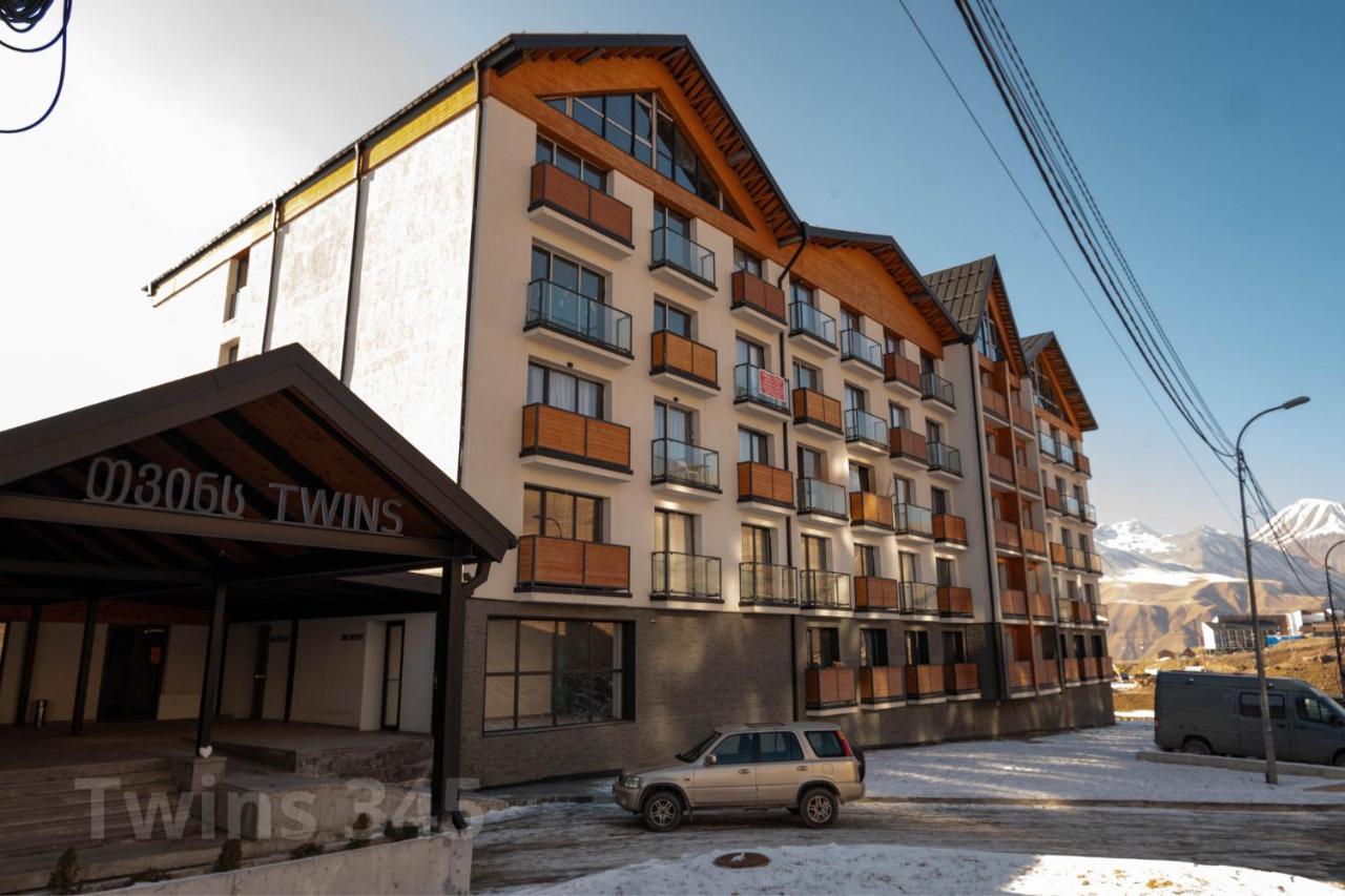Valley And Mountain View, Twins, With Hot Water Gudauri Exterior foto